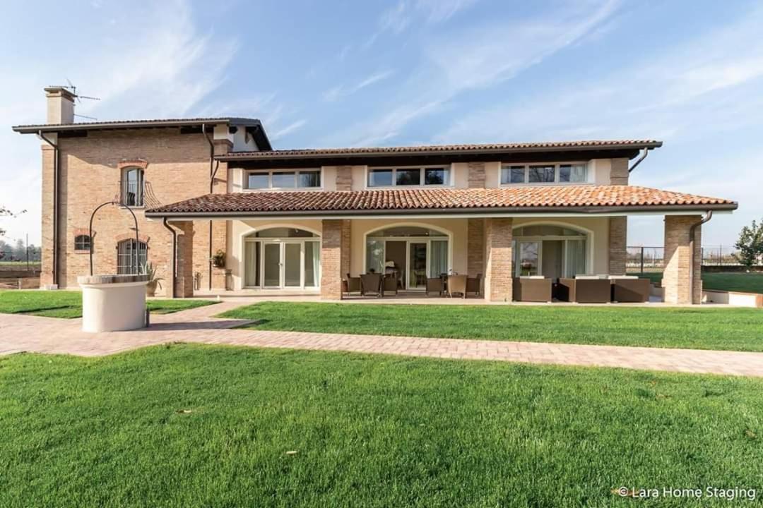 Villa Monteborre à Cento  Extérieur photo